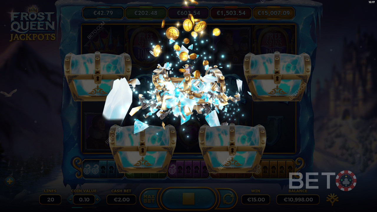 كسر صندوق الكنز للحصول على مكافآت في Frost Queen Jackpots