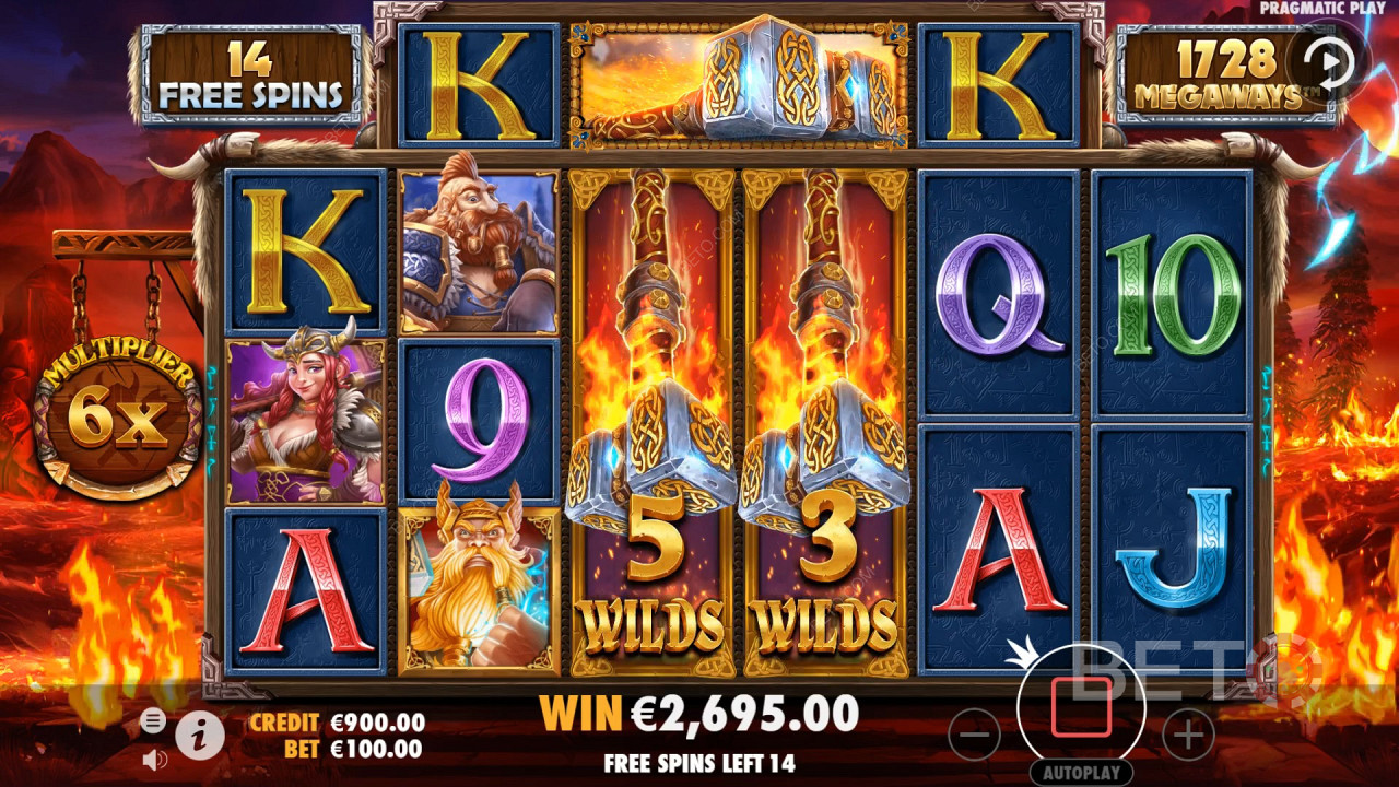 ميزة Hammer التي تحول الرموز إلى Wilds in Power of Thor Megaways.