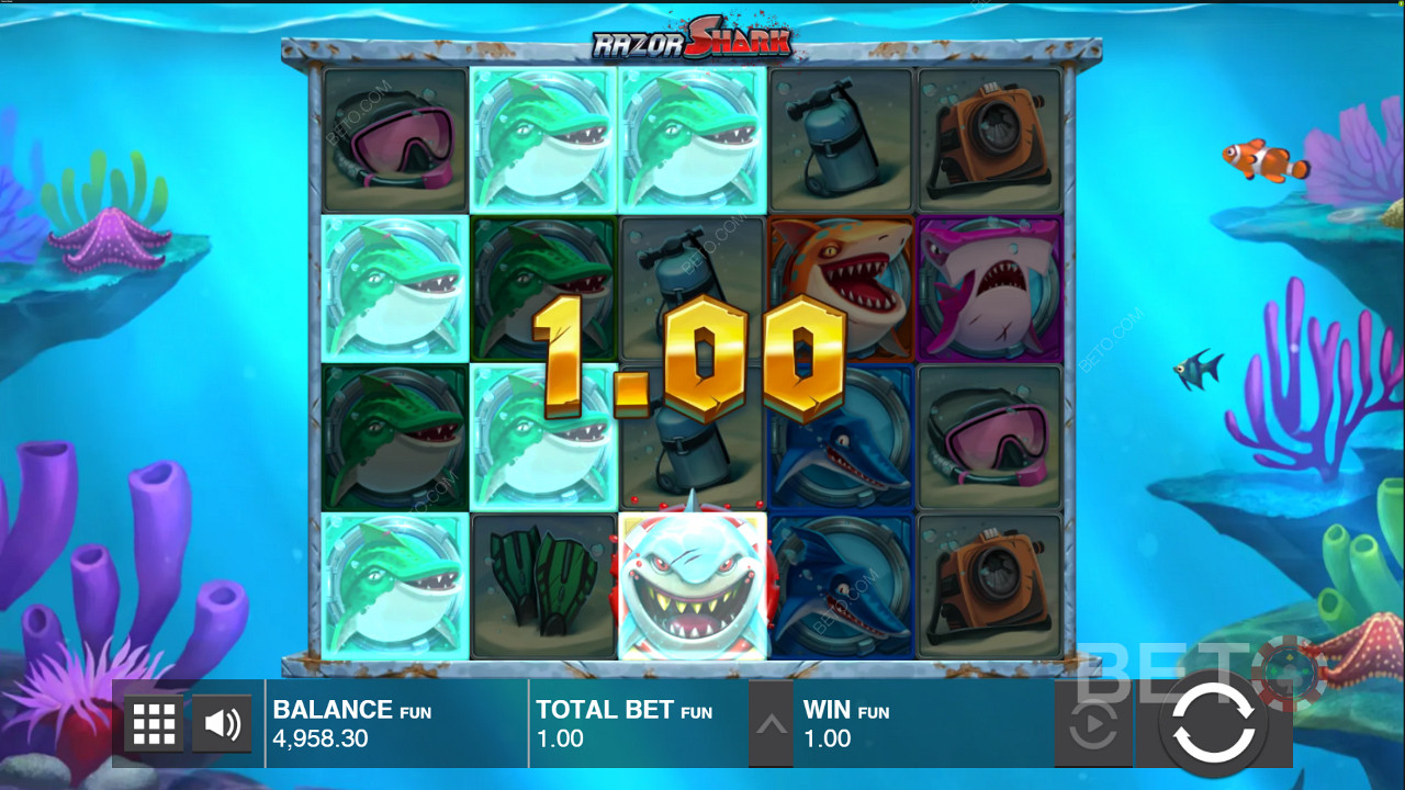 استخدم رمز Wild لإنشاء انتصارات في فتحة Razor Shark