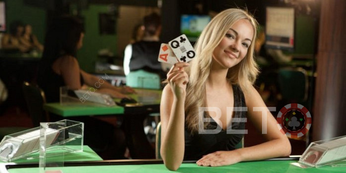 أصبحت Live Blackjack عبر الإنترنت تحظى بشعبية كبيرة في الكازينوهات على الإنترنت