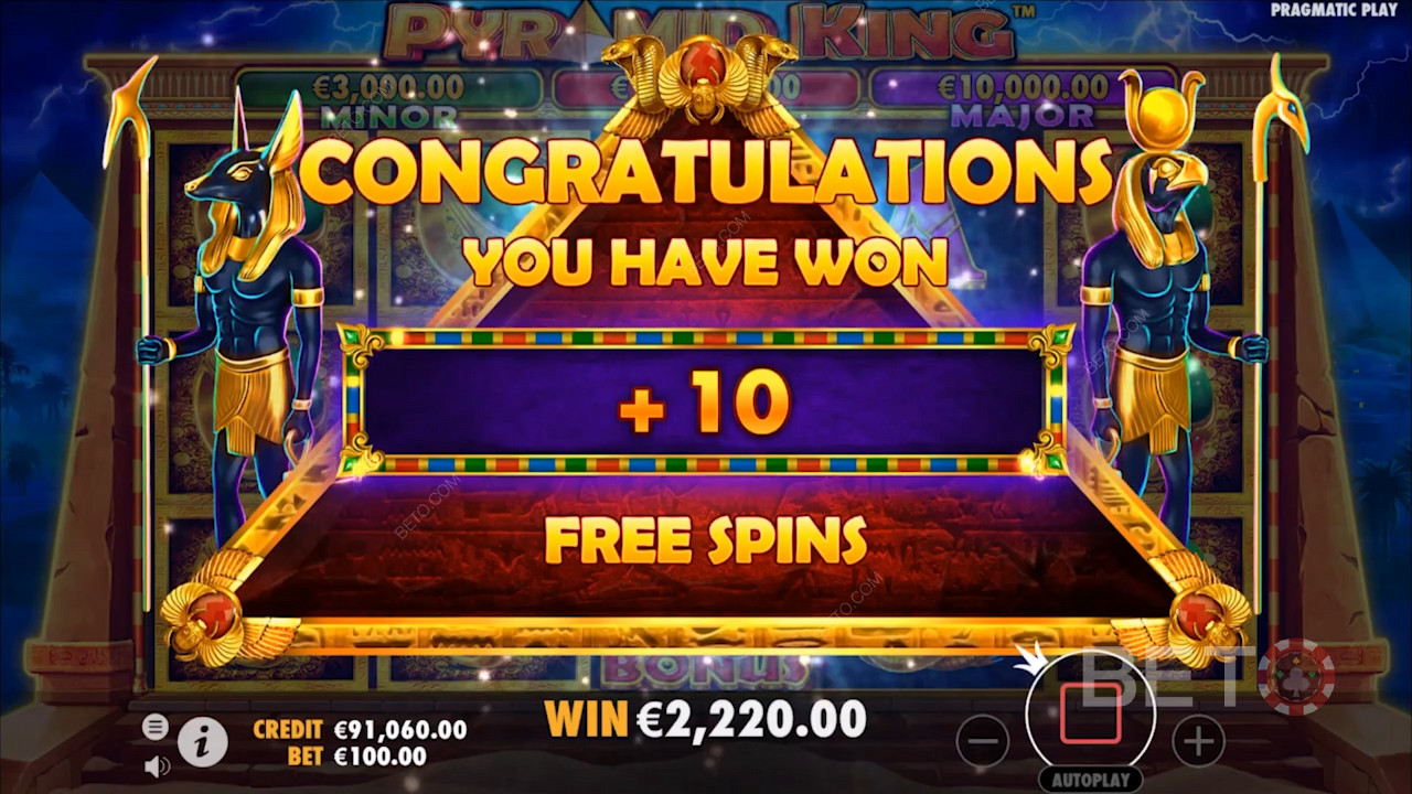 يمكنك إعادة تشغيل مكافآت Free Spins بلا حدود عن طريق هبوط رموز 3 Scroll