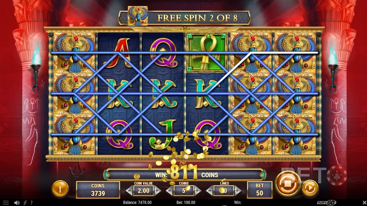 تتم إضافة بكرة سادسة إضافية إلى الشبكة عند تشغيل ميزة مكافأة Free Spins