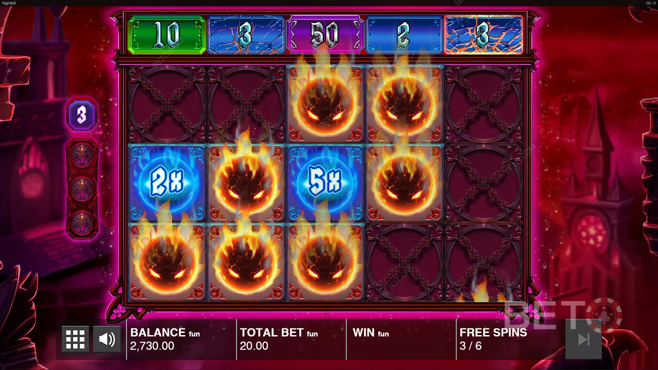 تظهر رموز Fireball و Fireball Multiplier و Fire Orb فقط أثناء الدورات المجانية