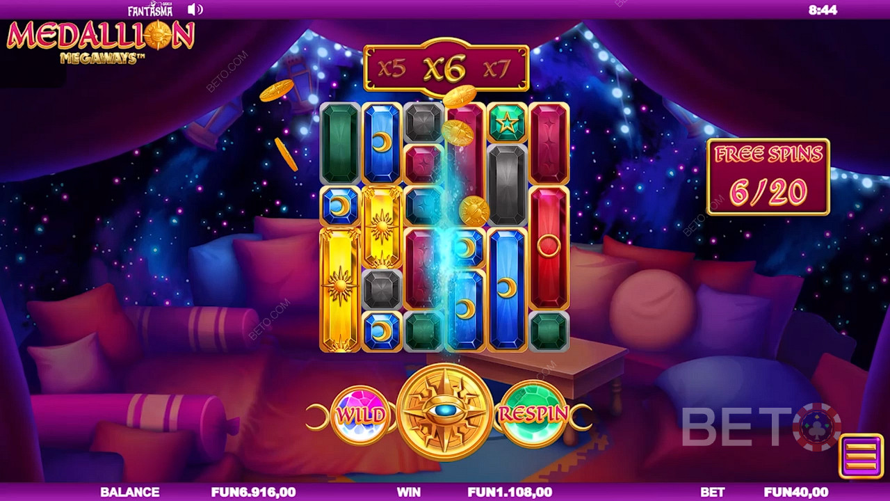 افتح العديد من ميزات المكافآت المثيرة باستخدام وضع Free Spins لتعبئة جيوبك